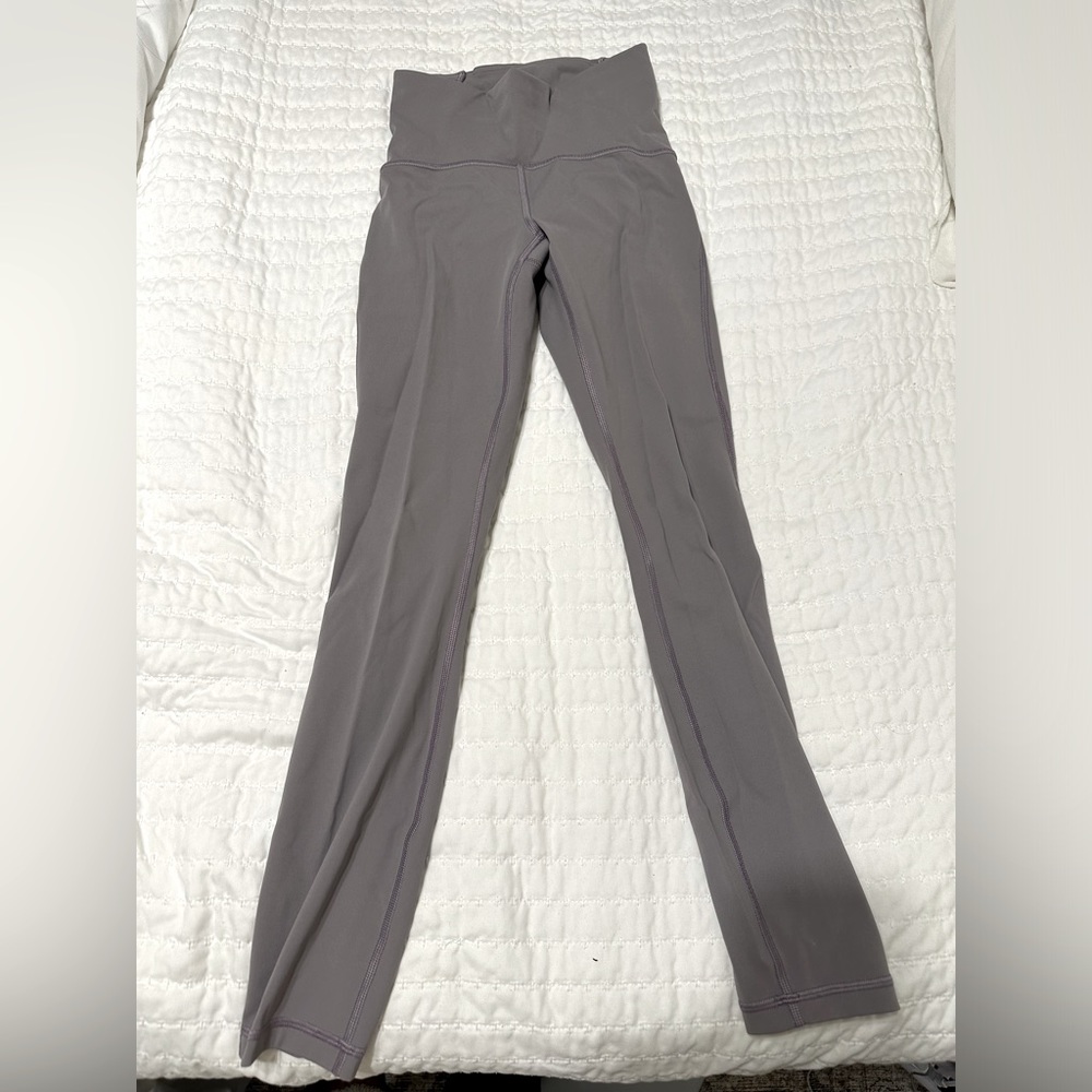 Lululemon lavender leggings size 2